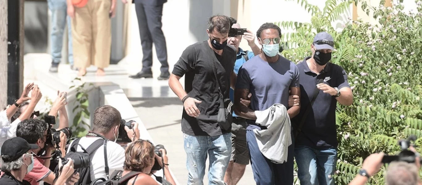 Υπόθεση Ρ.Σεμέδο - Η μαρτυρία της 17χρονης: «Κοιμήθηκα ζαλισμένη από ποτό και με βίασαν»